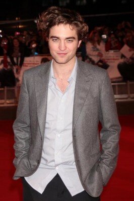 Robert-Pattinson30-266x400 Robert-Pattinson30-266x400